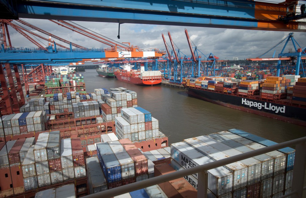 hanjin-kereskedelem-hajo-kikoto-kontener