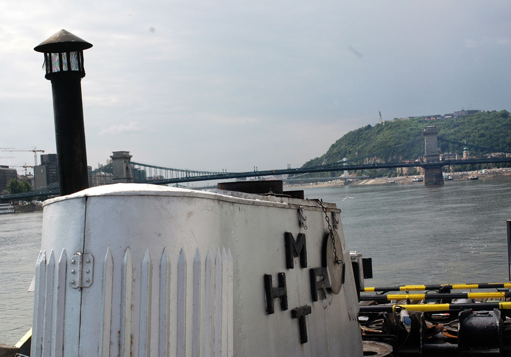 kemeny-sopron-zuhatagi-tigris-vontatohajo-duna-hajovontatas-teherhajo-budapest-hajozashu