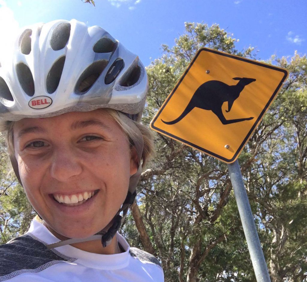 erdi-mari-kerekparozas-kiskutya-dog-ausztralia-australia-vitorlazas-shopping-sailing-hajozashu