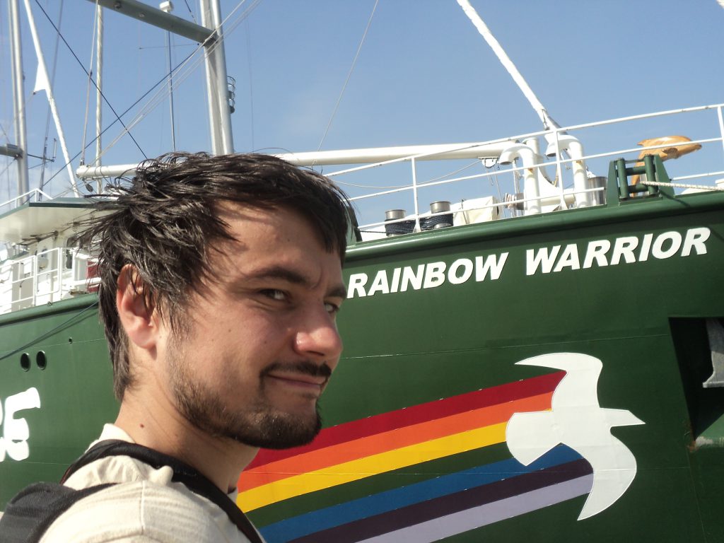 uti-kep-rainbow-warrior-greenpeace-vitorlashajo-kutato-expedicio-hajozashu