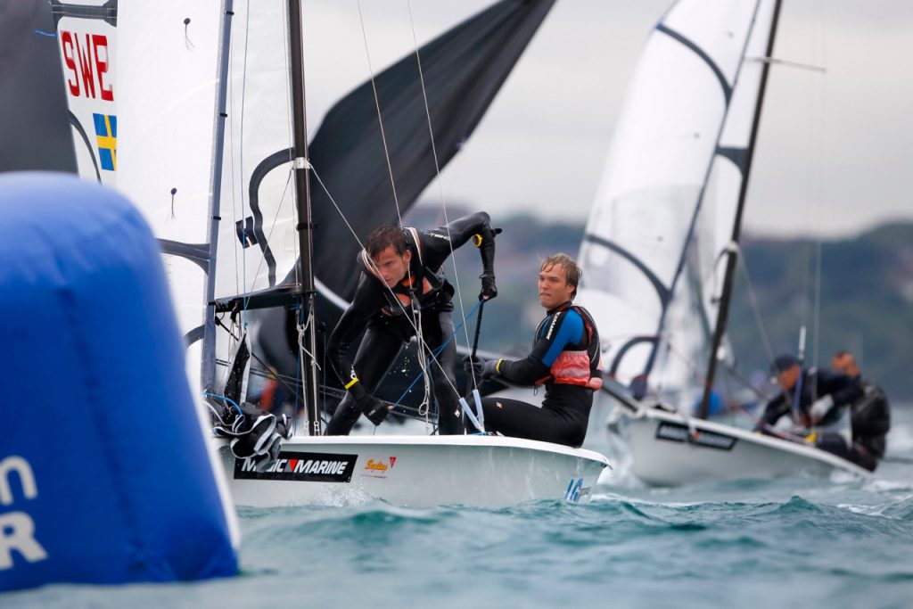 Dingi Teszt Lagymanyosi Obol HAJOZASHU VITORLASHAJO