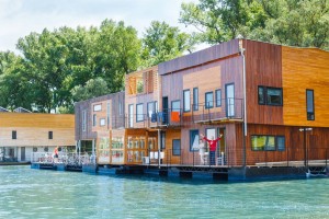arkabarka-floating-hostel-belgrad-hajohotel-hajozashu