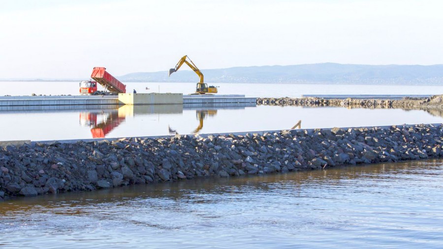 Már a kormány szerint is gond van a Balatonnál