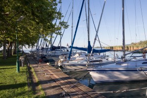 balatonfuzfo-kikoto-laguna-yacht-hajozashu
