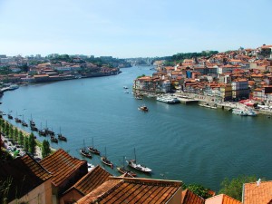 douro-valley-porto-travel-hajozashu