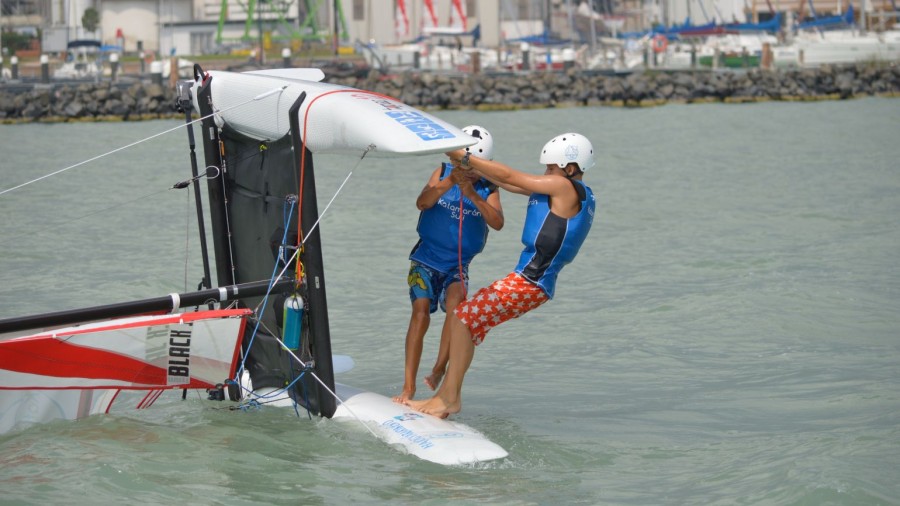 katamaran-suli-catamaran-vitorlazas-kepzes-balatonfured-hajozashu