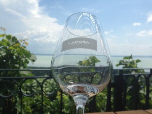 laposa-birtok-boraszat-etterem-balaton-badacsony-hajozashu
