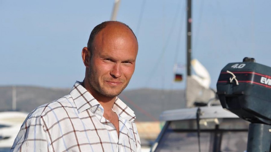 Vitorlás földkerülés beteg gyerekekért