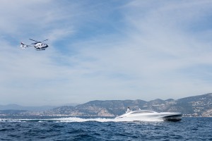 mercedes-benz-yacht-hajozashu