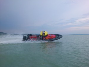 rupert-mentohajo-motorcsonak-balaton-vizimentok-hajozashu