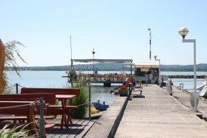 the-bar-tihany-kikoto-etterem-hajozashu