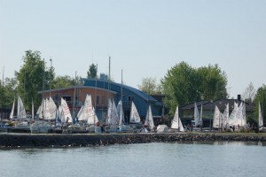 yacht-club-agard-kikoto-velence-hajozashu