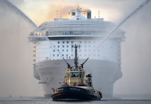 harmony-of-the-seas-southampton-oceanjaro-vilag-legnagyobb-hajoja-hajozashu