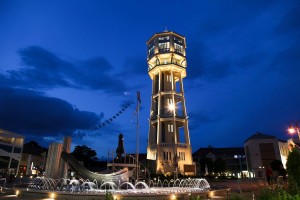 siofok-viztorony-etterem-kavezo-oxygenbar-balaton-hajozashu