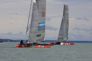 48kekszalag-balaton-balatonfured-hajozas-vitorlazas-sailing-boat-catamaran-katamaran-hajozashu