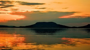 badacsony-este-night-balaton-sunset-naplemente-sailing-vitorlazas-hajozashu