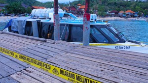 felrobbant-turistahajo-bali-tourist-boat-killed-bali-hajozashu