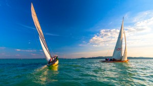 leo-szabo-klasszikus-cirkalo-lillafured-tramontana-sirocco-vitorlas-hajo-balaton-balatonfured-tihany-hajozashu