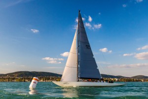 leo-szabo-klasszikus-cirkalo-vitorlas-hajo-balaton-balatonfured-tihany-hajozashu