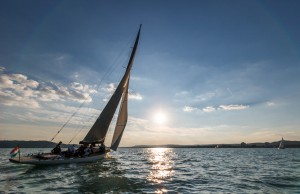 leo-szabo-klasszikus-cirkalo-vitorlas-hajo-balaton-balatonfured-tihany-hajozashu