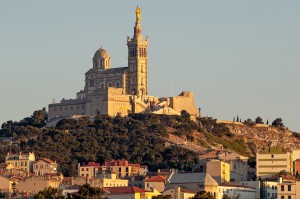 marseille-notre-dame-de-la-grande-uj-negyed-kikoto-yacht-jacht-vitorlazas-hajozashu