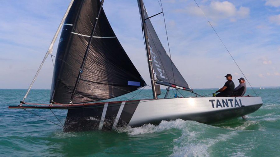 Pauger P26 Tantál - Sailing Team Innov8