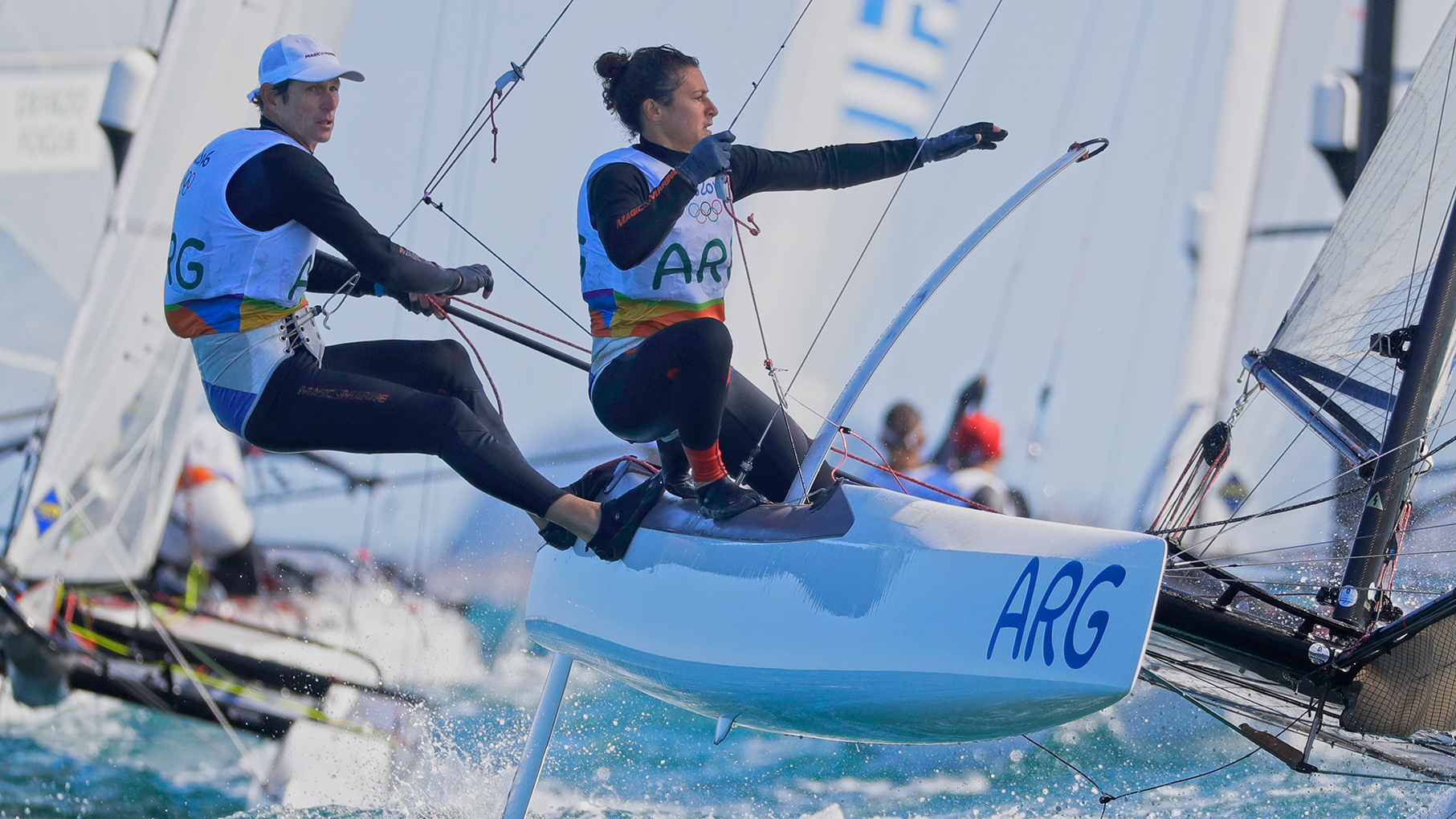 santiago-lange-champion-sailracing-argentina-olimpiai-bajnok-nacra17-catamaran-sailing-vitorlazas-rio2016-hajozashu