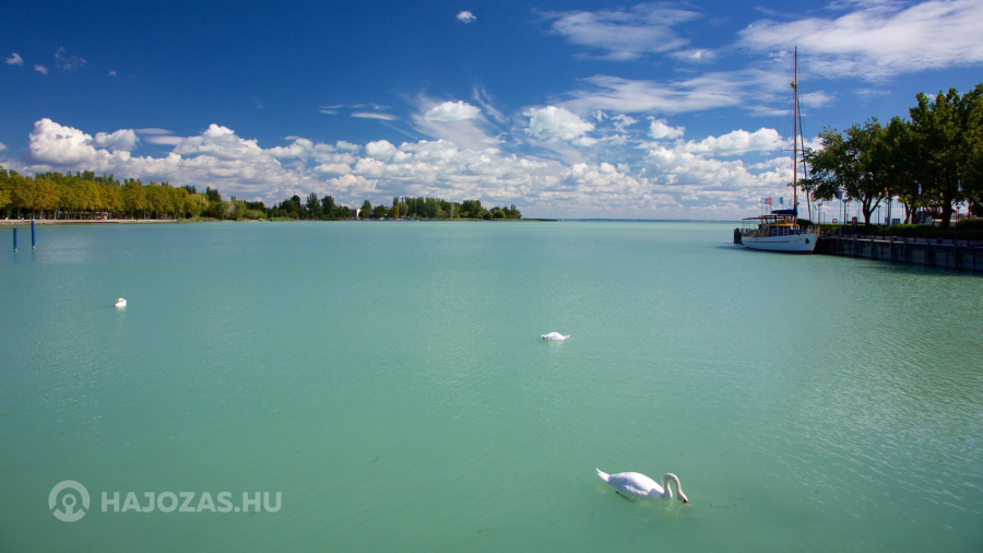 balatonfured-kikoto-hattyu-balaton-vitorlazas-sailing-hajozashu