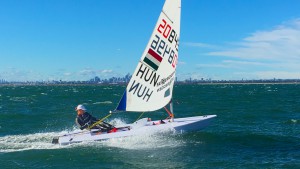 erdi-mari-sunday-ausztralia-nsw-youth-championship-sailing-laser-radial-vitorlazas-hajozashu