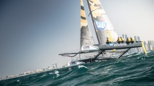 extreme-sailing-series-oman-2017-versenynaptar-vitorlazas-calendar-gc32-hajozashu1