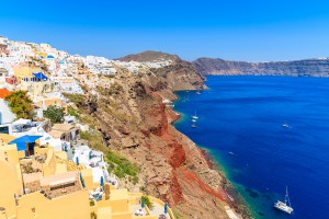 fira-szantorini-gorogorszag-kikoto-hajozashu