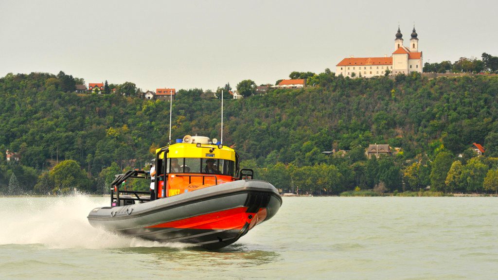 mentohajo-balaton-rupert-surgossegi-mentohajo-vmsz-vizimentok-hajozashu