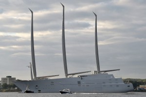 white-pearl-sailyacht-legnagyobb-vitorlas-hajo-andrej-melnicenko-hajozashu