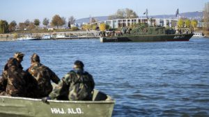 bomba-duna-masodik-vilaghaboru-rakoczi-hid-budapest-tuzszeresz-hajozashu