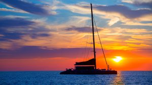 hajozni-muszaj-elni-nem-vitorlazas-sailing-hajozashu