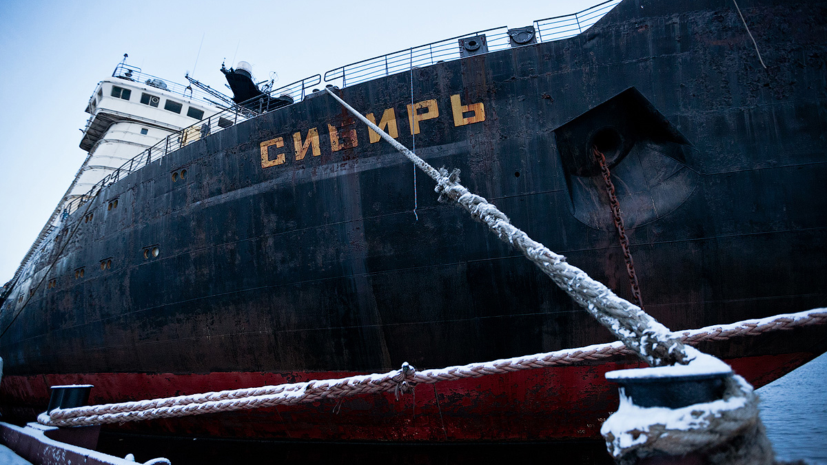 szibir-sibir-atomjegtoro-icebreaker-ship-hajozashu