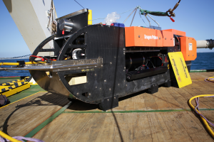 fugro-equator-ship-australia-kutatohajo-mentohajo-lezuhant-malaj-repulo-hajozashu-robot-tengeralattjaro