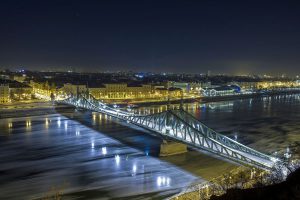 duna-budapest-jegzajlas-hungary-landscape-marjai-janos-hajozashu