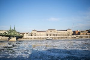 duna-budapest-jegzajlas-hungary-landscape-marjai-janos-hajozashu