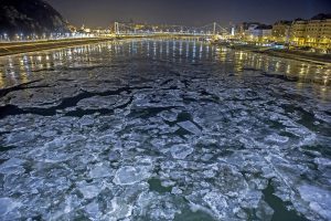 duna-budapest-jegzajlas-hungary-landscape-marjai-janos-hajozashu