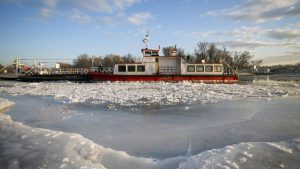 dunakeszi-horany-komp-duna-jegzajlas-nem-kozlekedik-hajozashu