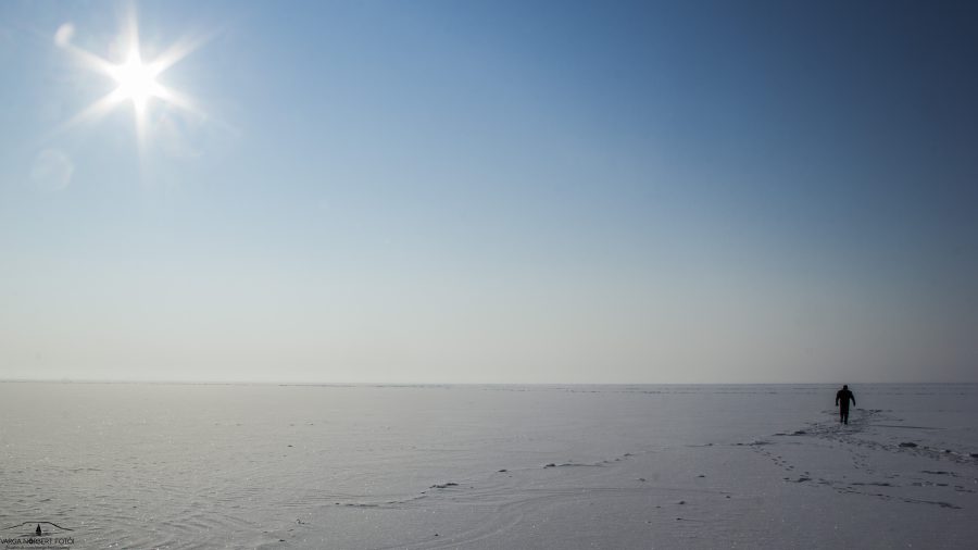 jegbol-mentes-balaton-tuzoltok-vizimentok-badacsony-eletmentes-hajozashu-matrac