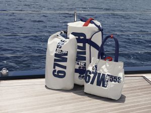 bmw-yachtsport-kollekcio-vitorlas-ruha-jacht-luxus-hajozashu-taska