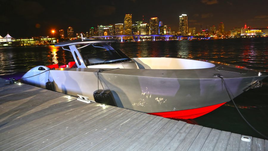 SV Alpha a Miami Boat Show legizgalmasabb hajója