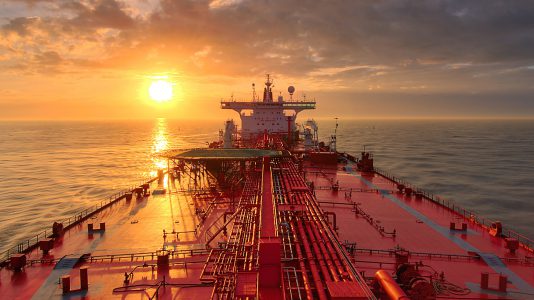 Céltalanúl bolyongó olajtanker az Atlanti-óceánon
