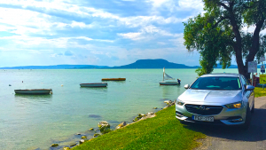 Fonyodliget-Kekszalag-Opel-Insignia-5050-Fifty-Fifty-Balaton-Latnivalok-Nevezetessegek-HAJZOASHU