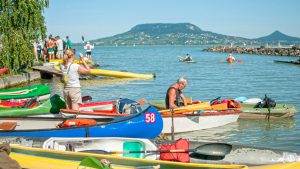 Balaton Atevezes A Langos Odaat Van Fonyod Badacsony HAJOZASHU