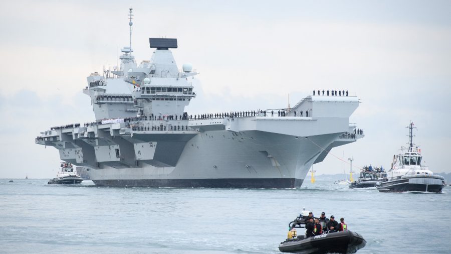 Anyakikötőjébe érkezett a legnagyobb brit hadihajó