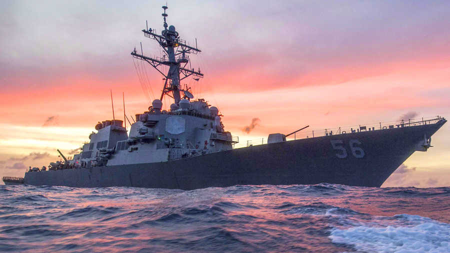 Az USS McCain amerikai hadihajó összeütközött egy tankerhajóval