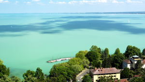 Balatoni Limnologiai Intezet Tihany 90eves alapitas CsodalatosBalaton HAJOZASHU